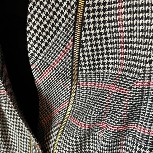 Escada‎ Houndstooth Black Red and White Blazer Jacket with Zipper Detail Size 34 - Picture 6 of 14